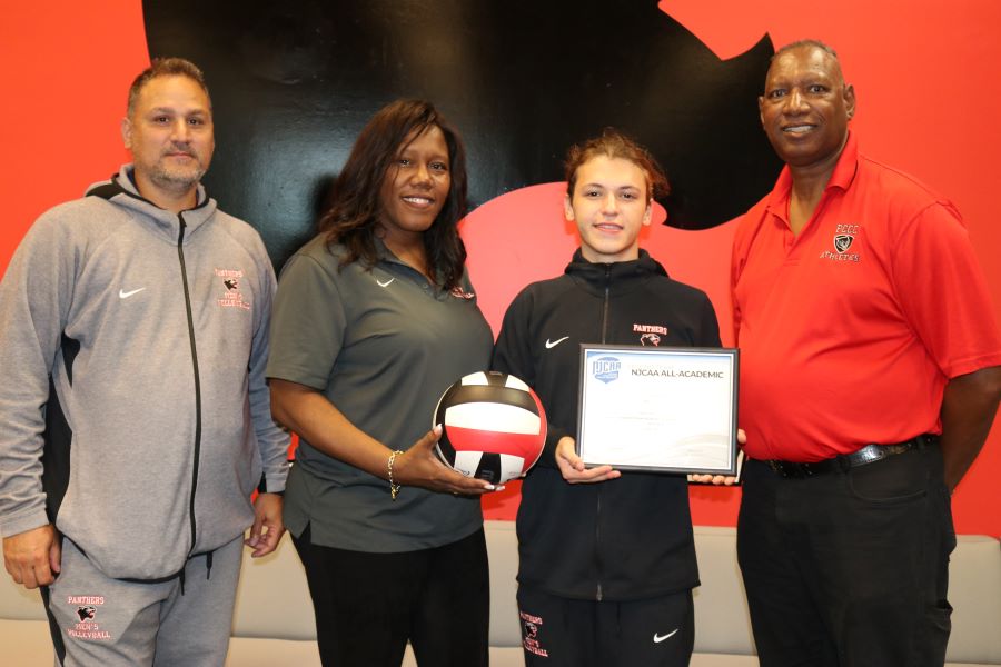 PCCC Men's Volleyball Student-Athlete Receives NJCAA All-Academic Second Team Award